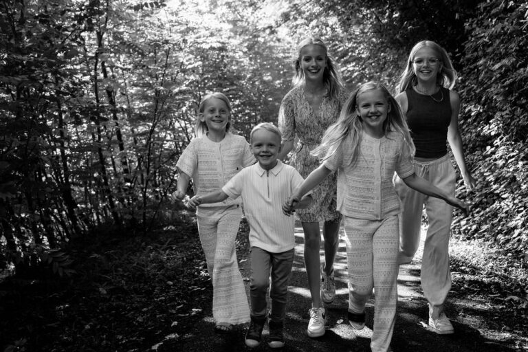 Familieshoot Familieportret door Marina Jane Photography